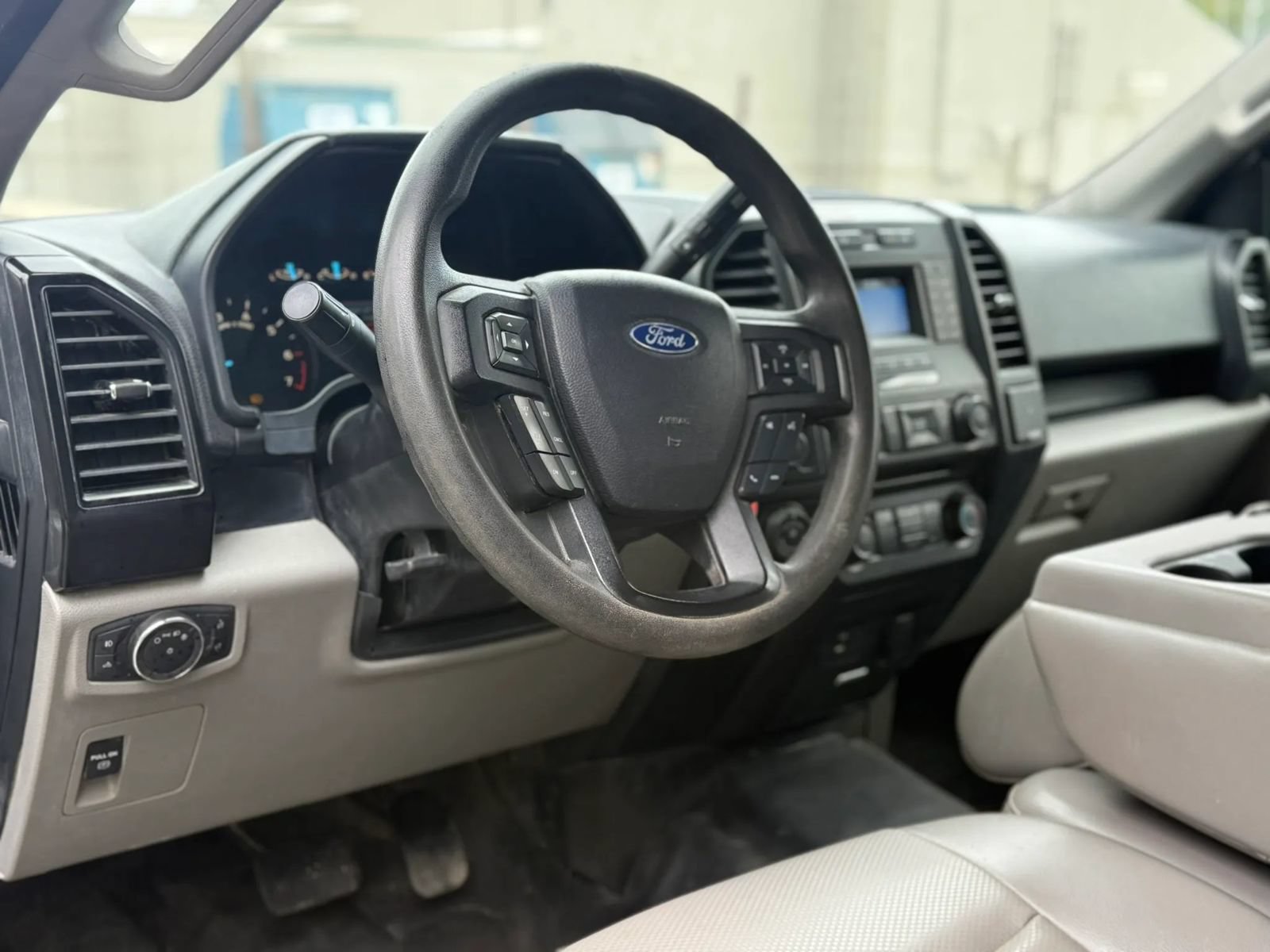 Used 2018 Ford F150 XL w/ Equipment Group 101A Mid AWD/4WD image 13
