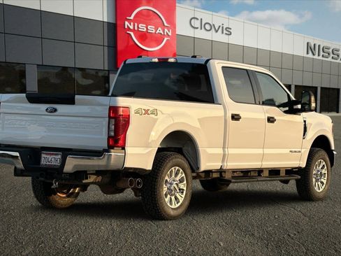 Used 2022 Ford F250 XLT image 3