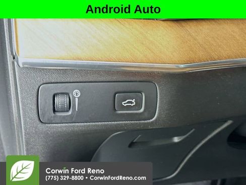 Used 2018 Volvo XC90 T6 Inscription w/ Convenience Package image 10