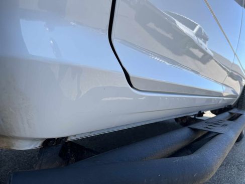 Used 2018 RAM 2500 Tradesman w/ Chrome Appearance Group image 11