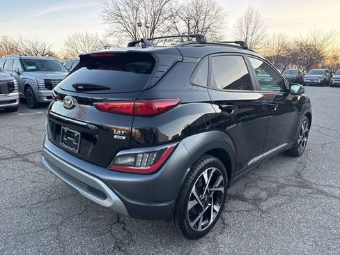 Used 2022 Hyundai Kona Limited image 15