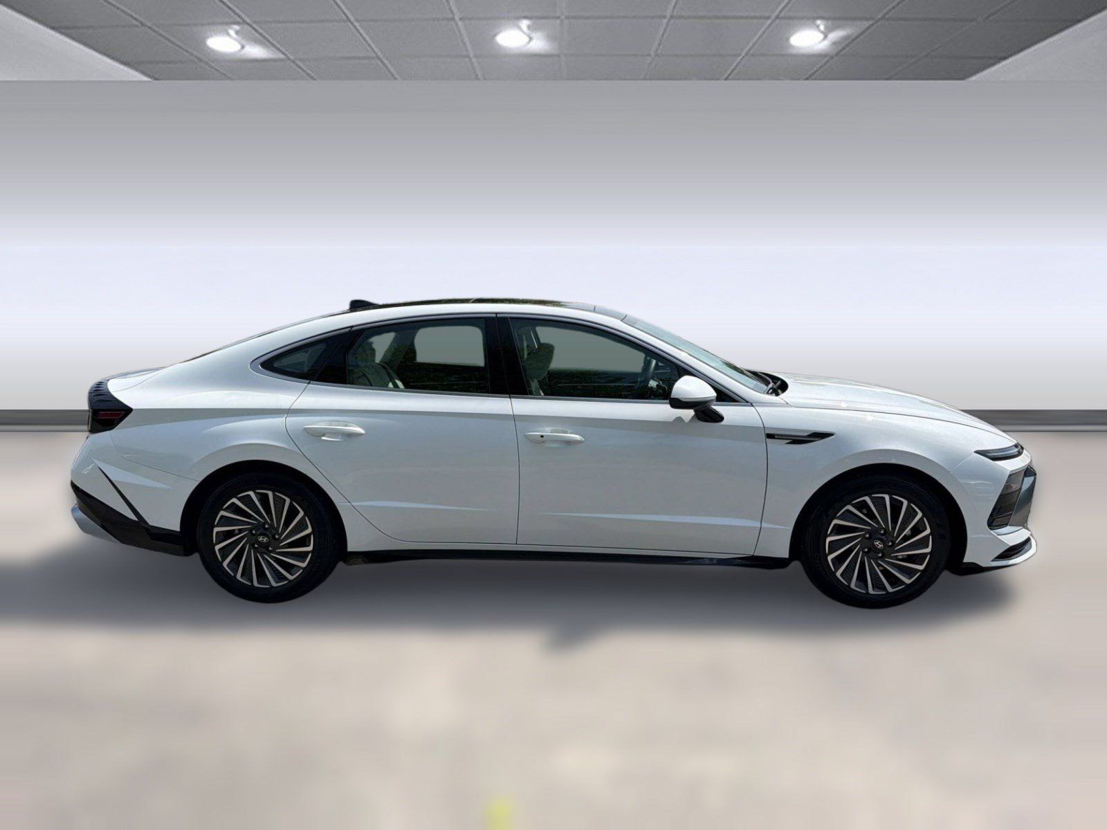 Used 2026 Hyundai Sonata SEL FWD image 8