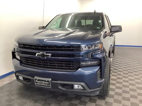 Used 2020 Chevrolet Silverado 1500 RST AWD/4WD image 2
