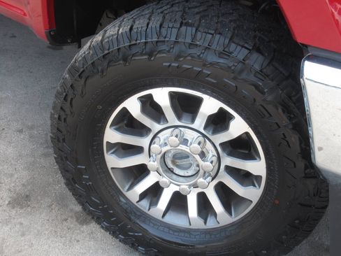 Used 2020 Ford F250 Lariat AWD/4WD image 4