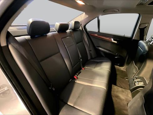 Used 2010 Mercedes-Benz C 300 4MATIC Sedan image 18