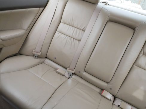 Used 2006 Honda Accord EX-L image 12