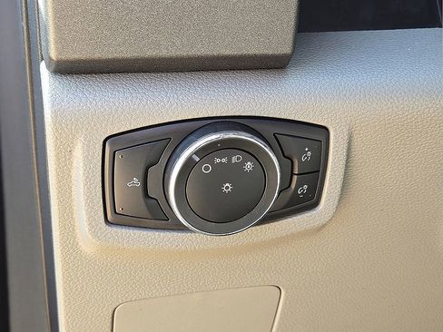 Used 2021 Ford F350 XL w/ Power Equipment Group RWD image 22