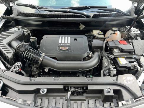 Used 2025 Cadillac XT5 Premium Luxury w/ LPO, Floor Liner Package FWD image 32