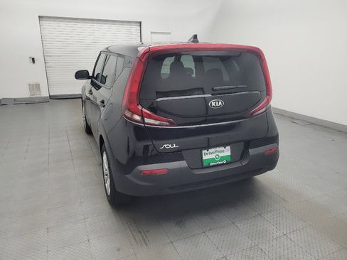 Used 2021 Kia Soul LX FWD image 6
