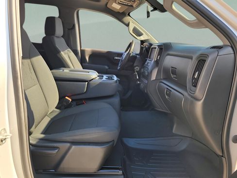 Used 2022 Chevrolet Silverado 1500 Custom image 20