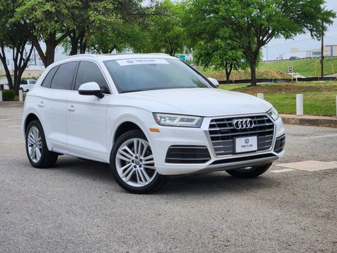 Used 2018 Audi Q5 2.0T Premium Plus w/ Premium Plus Package image 1