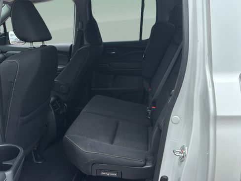 Certified 2023 Honda Ridgeline Sport image 12