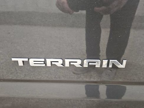 Used 2017 GMC Terrain SLE AWD/4WD image 41