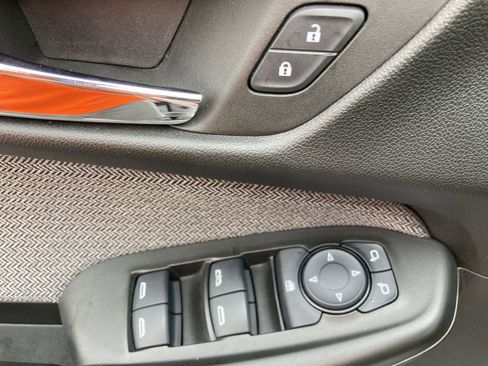 Used 2025 Chevrolet TrailBlazer LT image 15