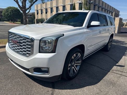 Used 2020 GMC Yukon XL Denali w/ Denali Ultimate Package AWD/4WD image 1