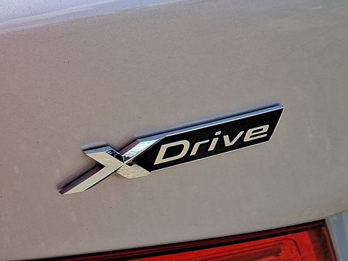 Used 2019 BMW 530i xDrive w/ Convenience Package AWD/4WD image 33