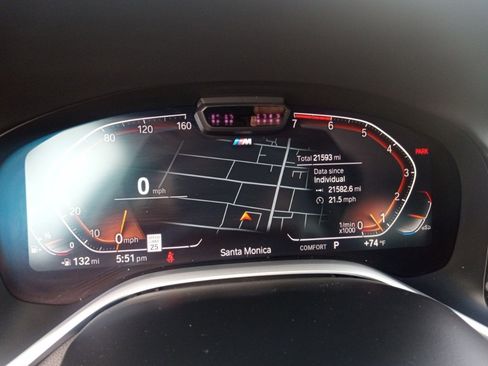 Used 2022 BMW 750i xDrive w/ Autobahn Package image 16