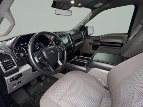 Used 2018 Ford F150 XLT w/ Equipment Group 302A Luxury image 12