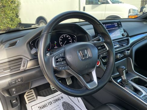 Used 2022 Honda Accord Sport image 16