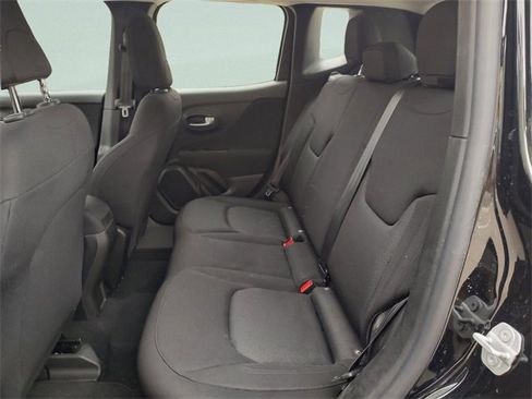 Used 2020 Jeep Renegade Sport w/ UConnect 7.0 Group image 31