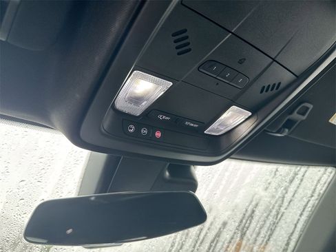 Used 2023 Cadillac XT4 Premium Luxury image 19