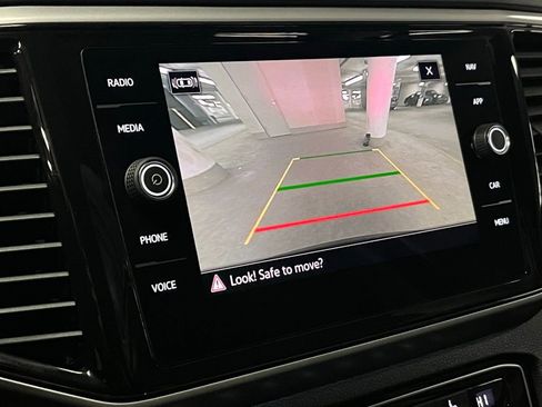 Used 2022 Volkswagen Atlas SEL Premium image 29