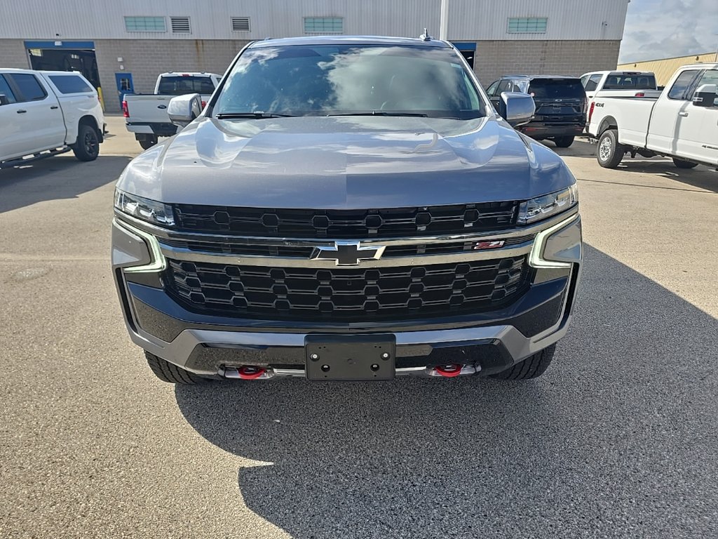 Used 2021 Chevrolet Suburban Z71 AWD/4WD image 2
