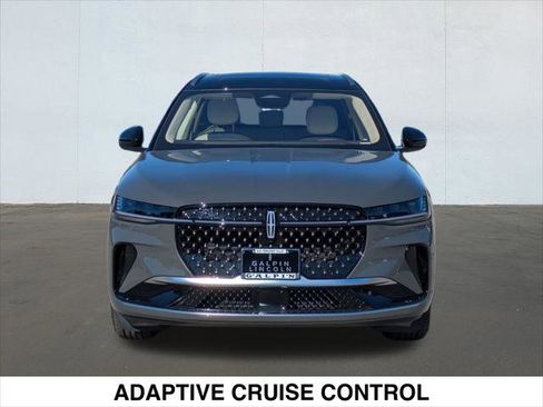 New 2026 Lincoln Nautilus Black Label AWD/4WD image 3