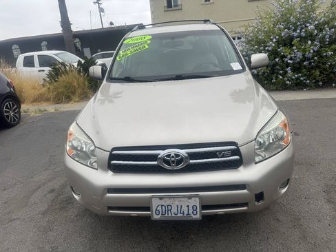 Used 2008 Toyota RAV4 Limited w/ Tow Prep Pkg AWD/4WD image 3