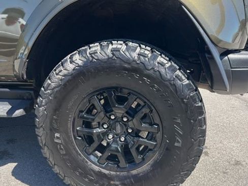 Used 2024 Ford Bronco Raptor w/ Interior Carbon Fiber Pack 6 AWD/4WD image 17