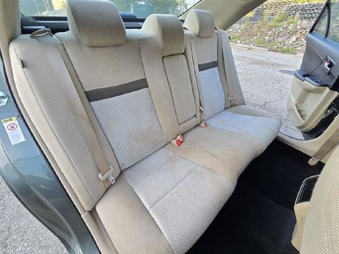 Used 2012 Toyota Camry LE image 18