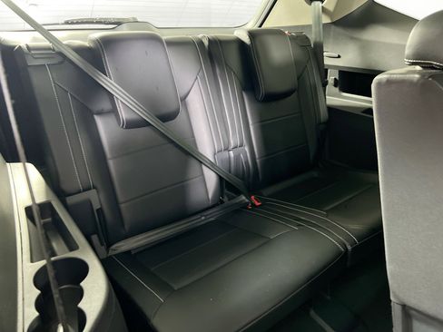 Used 2022 Volkswagen Atlas SEL image 28