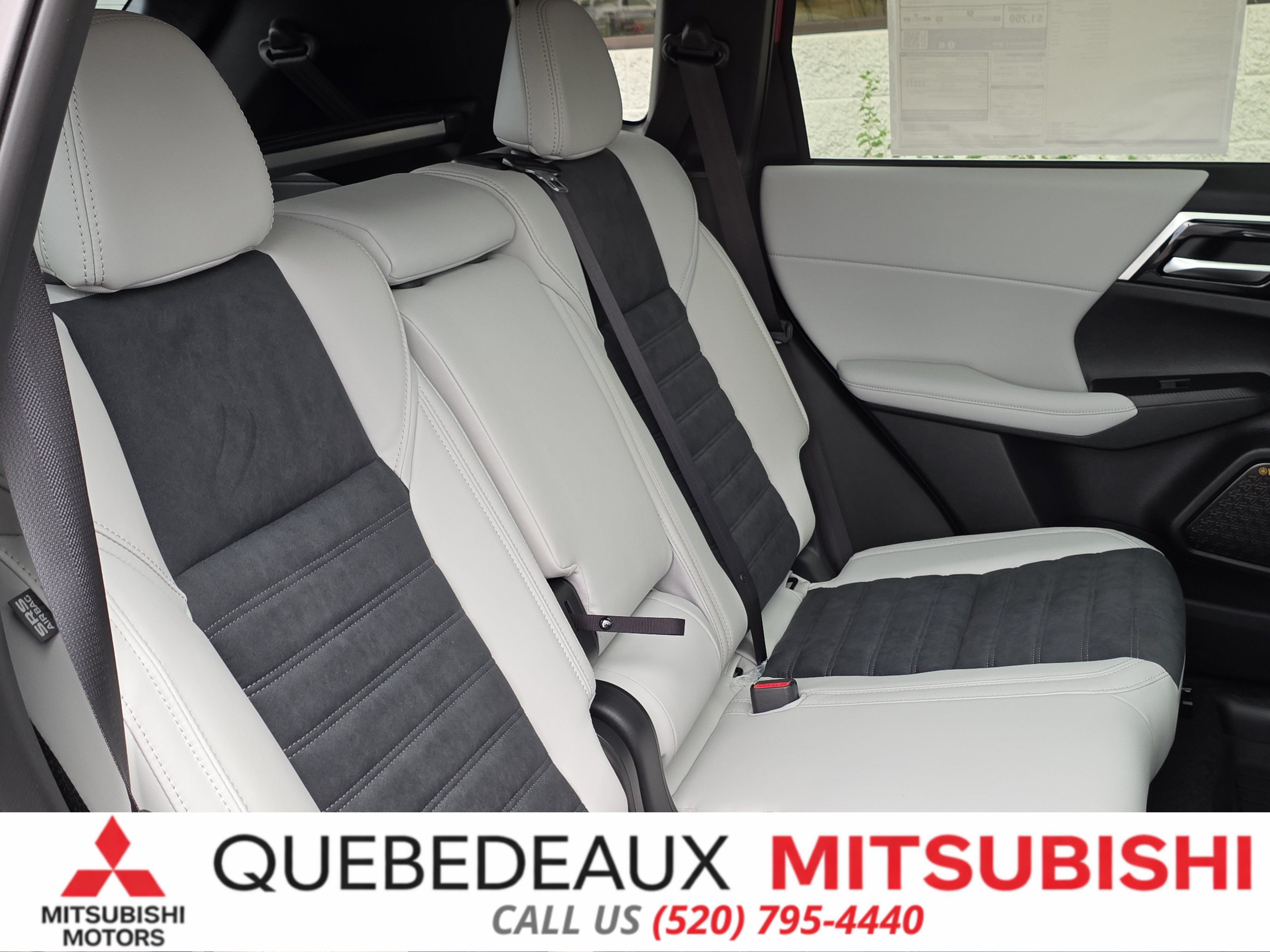 New 2026 Mitsubishi Outlander SE FWD image 32