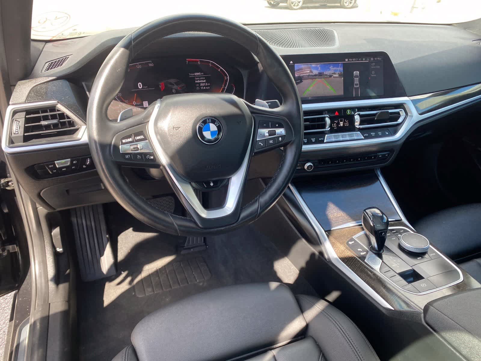 Used 2020 BMW 330i Sedan w/ Premium Package RWD image 9