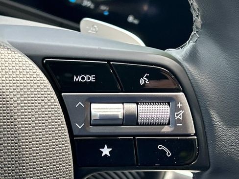 New 2025 Hyundai Ioniq 5 SEL image 30