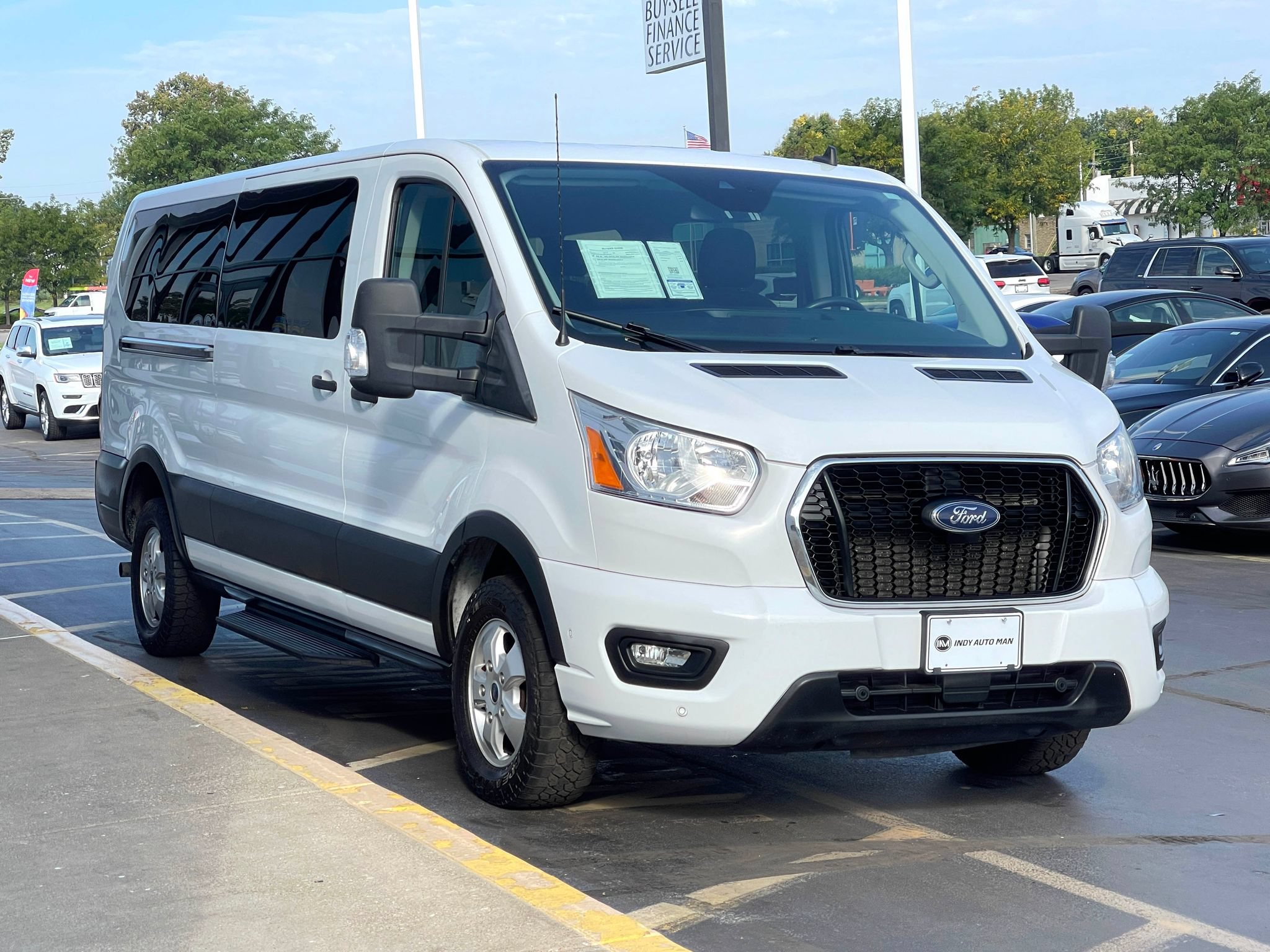 Used 2021 Ford Transit 350 XLT RWD image 2