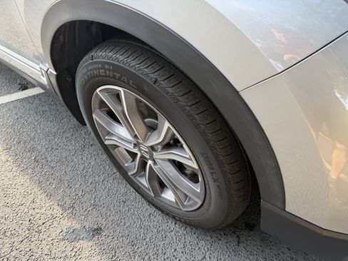 Used 2022 Honda CR-V Touring image 11