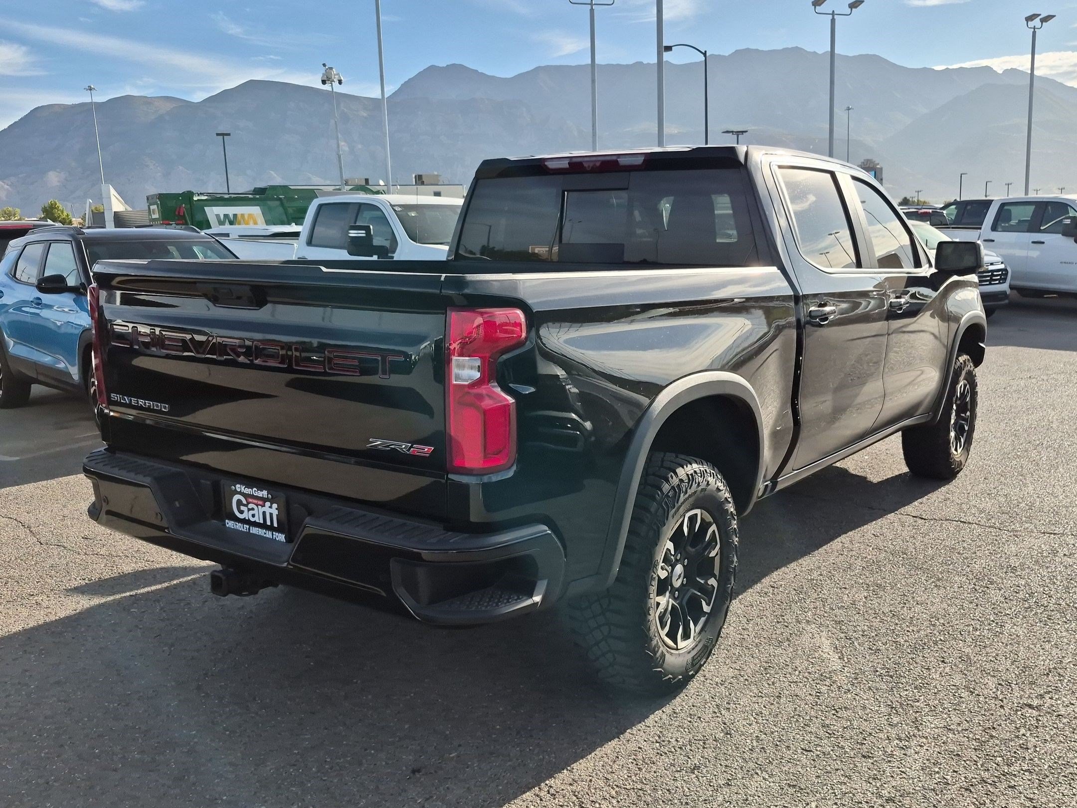 Used 2025 Chevrolet Silverado 1500 ZR2 w/ Technology Package AWD/4WD image 3