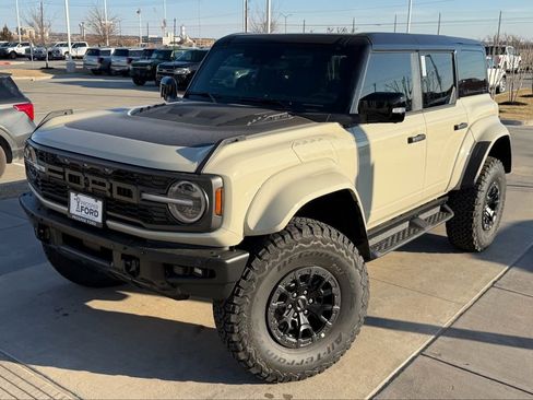 New 2025 Ford Bronco Raptor image 30