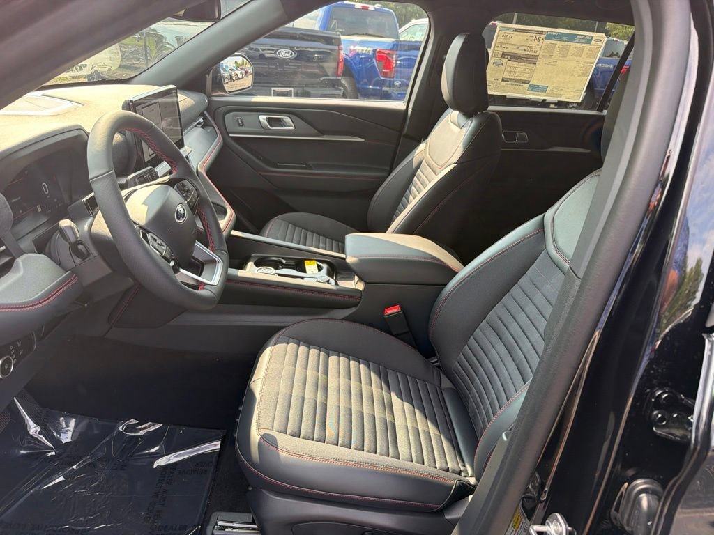 New 2026 Ford Explorer ST-Line w/ ST-Line Street Pack RWD image 13