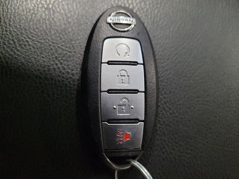 Used 2019 Nissan Pathfinder SV w/ Rock Creek Edition AWD/4WD image 32