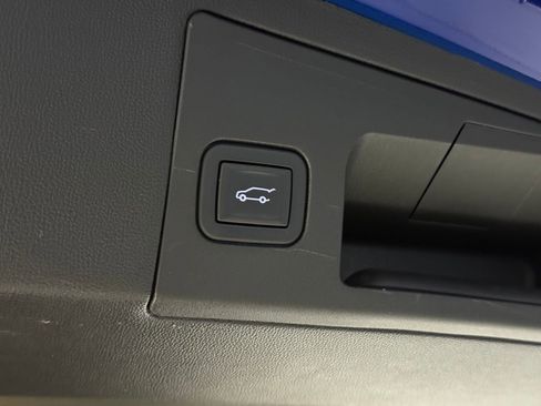 Certified 2023 Cadillac XT5 Luxury image 43