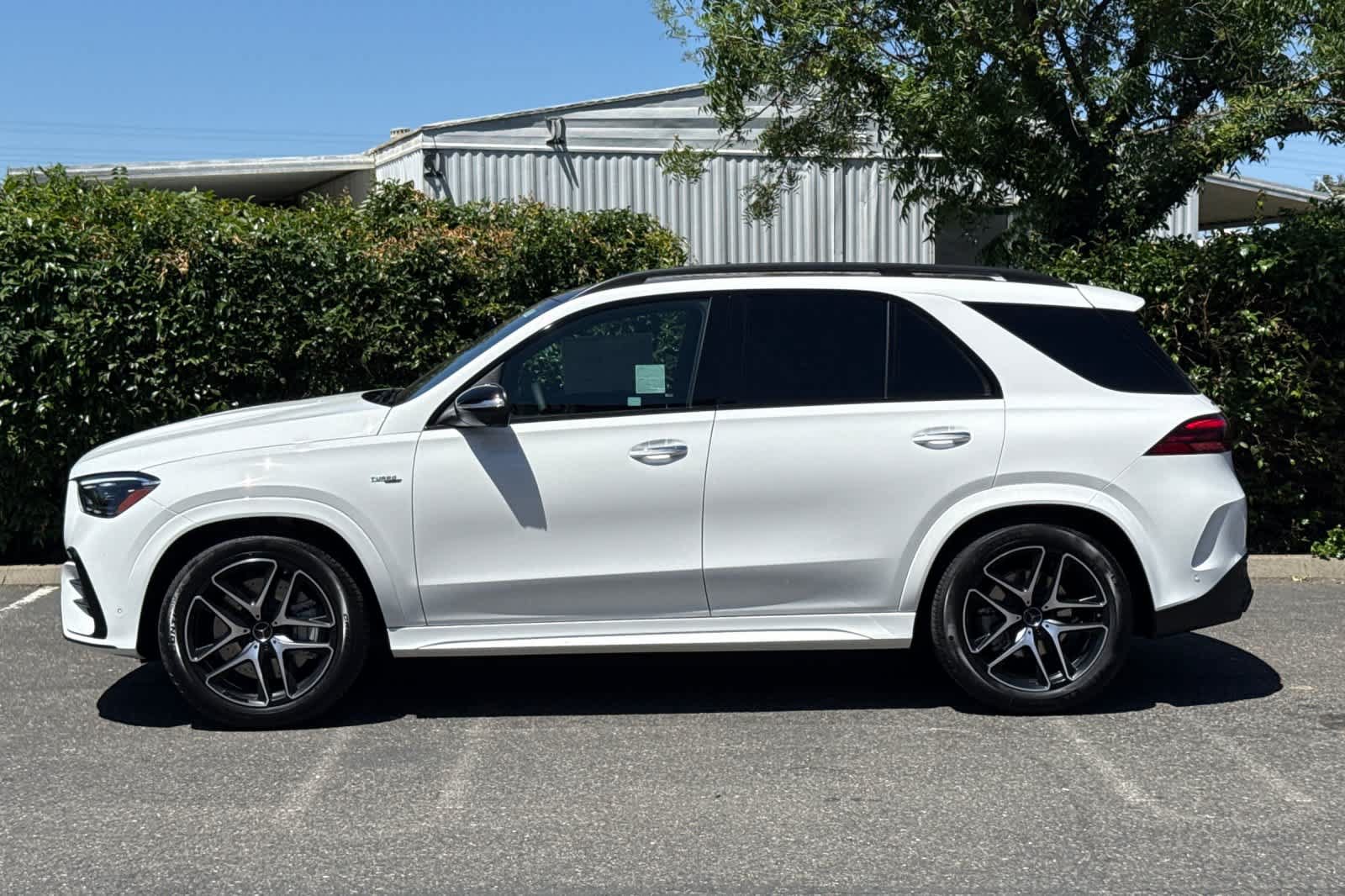 New 2026 Mercedes-Benz GLE 53 AMG 4MATIC image 6