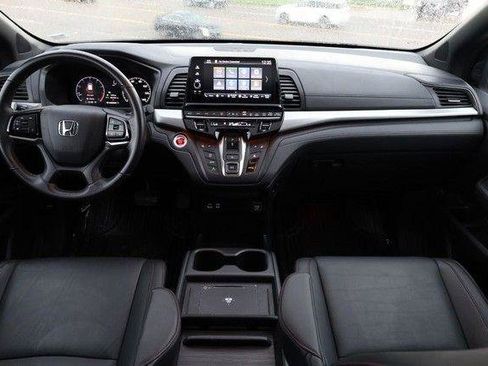 Used 2025 Honda Odyssey Sport-L image 24