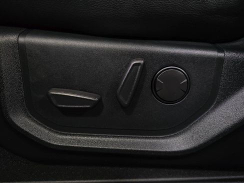 Used 2020 Ford F350 Lariat w/ Lariat Ultimate Package image 32