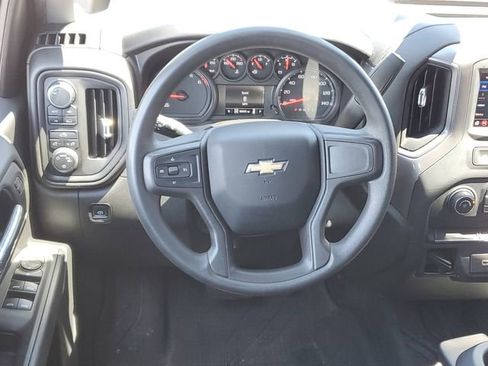 Used 2020 Chevrolet Silverado 1500 Custom w/ Custom Value Package AWD/4WD image 12
