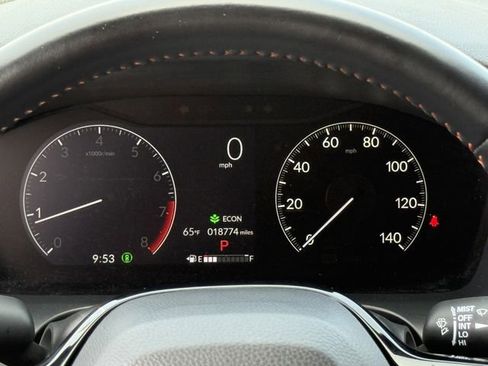 Used 2025 Honda HR-V Sport image 16