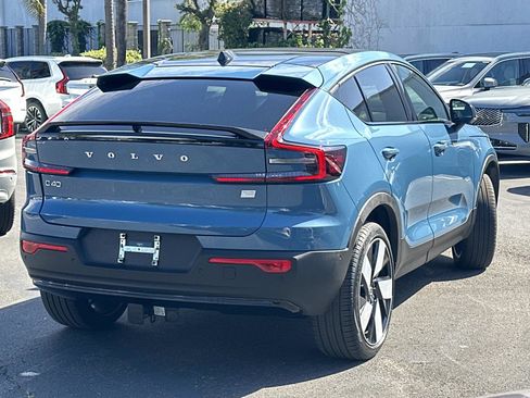 Certified 2023 Volvo C40 P8 Recharge Ultimate w/ Protection Package Premier image 4
