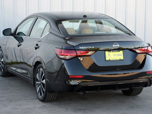 Used 2024 Nissan Sentra SV w/ SV Premium Package image 42