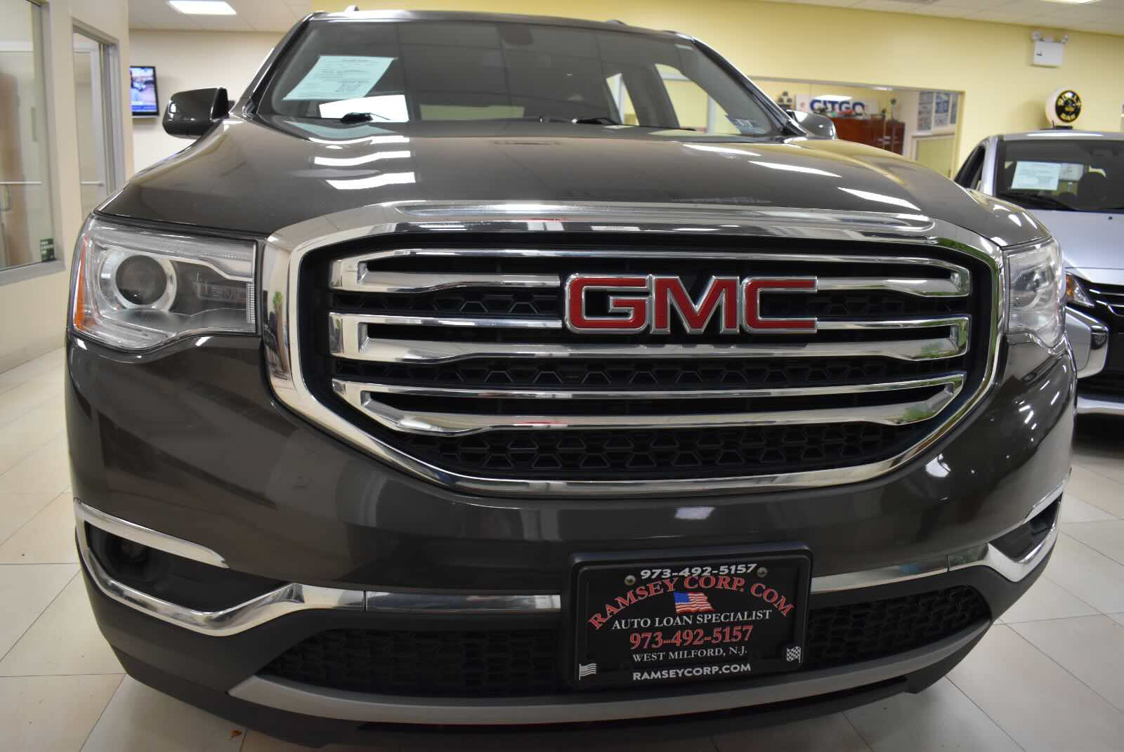 Used 2019 GMC Acadia SLE w/ Driver Alert Package I AWD/4WD image 57